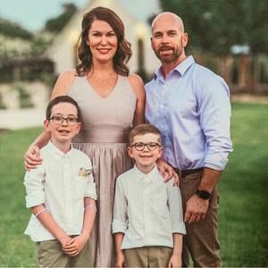 Meet your Posher, Derrek